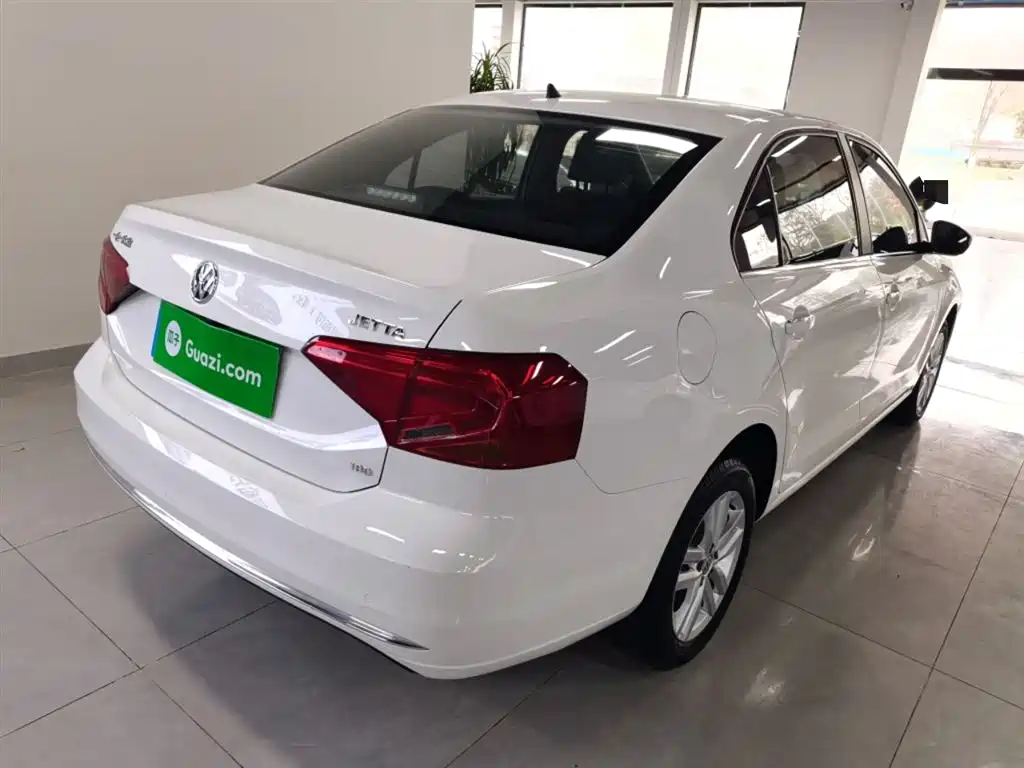 Volkswagen Jetta 2017 1.5L Automatic Comfort фото 7