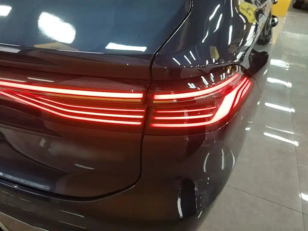 Geely Galaxy Galaxy A7 2025 EM-i фото 8