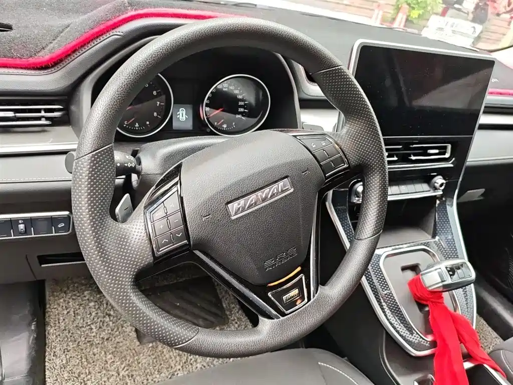 Haval M6 2021 PLUS 1.5T DCT Elite Smart Connect фото 3