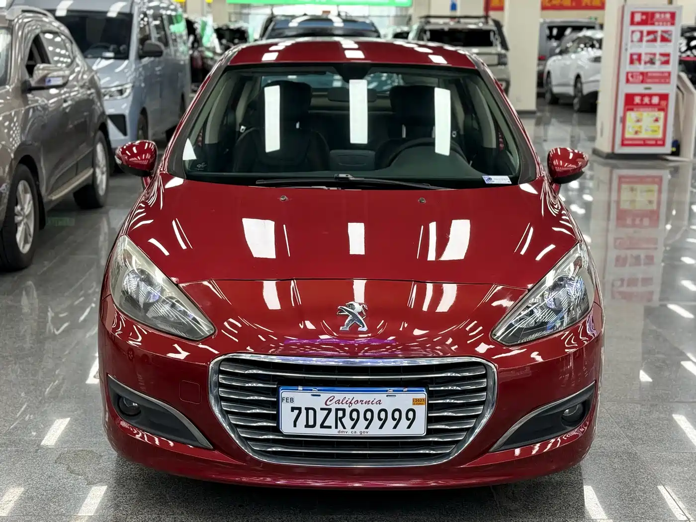 Peugeot 308 2013 Model 1.6L Automatic Superior Style фото 2
