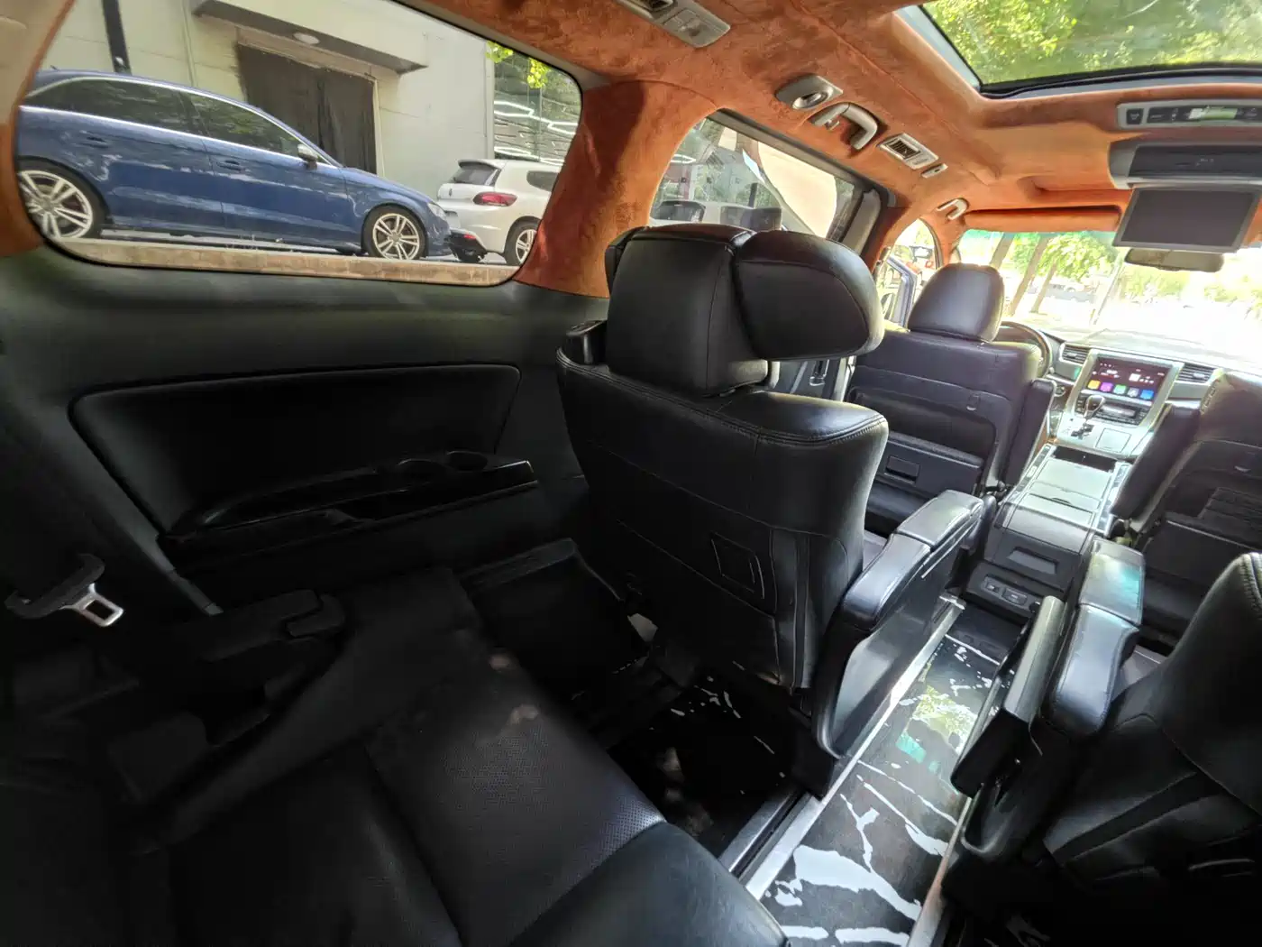 Toyota Alphard 2012 3.5L Premium Edition фото 13