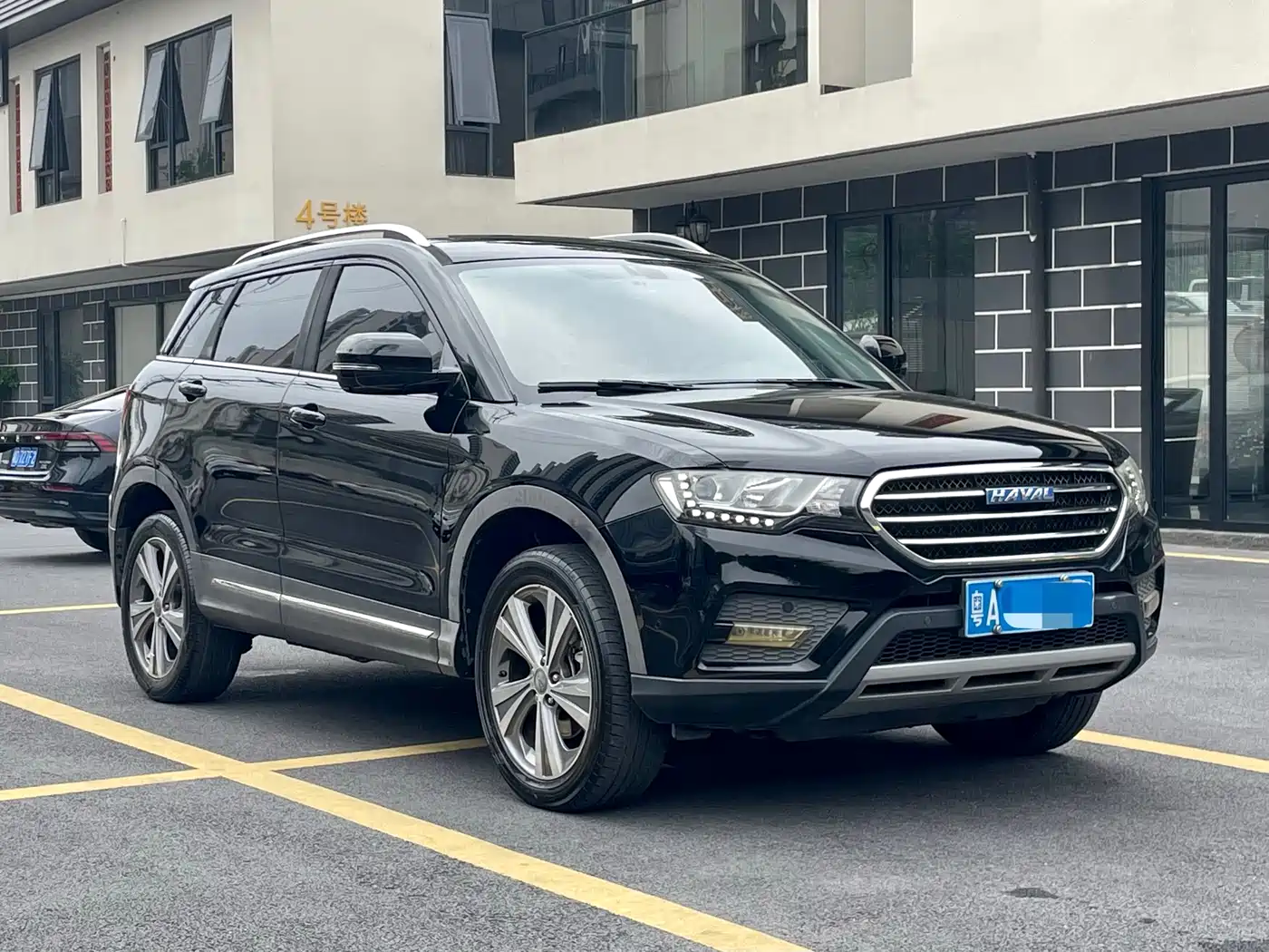 Haval H6 Coupe 2015 Model Blue Label 2.0T Automatic 2WD Elite фото 3