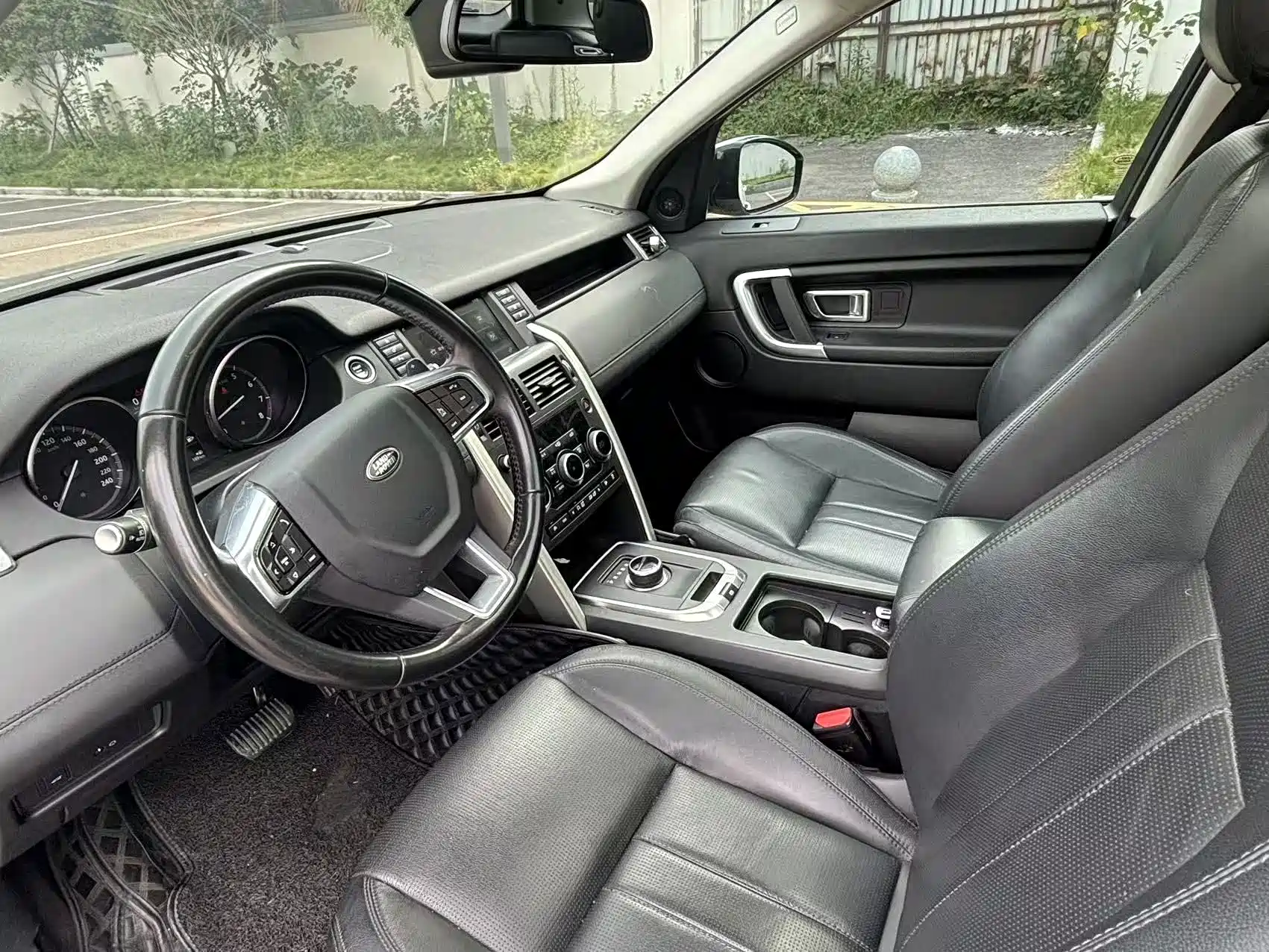 Фото 7 - Land Rover Discovery Sport