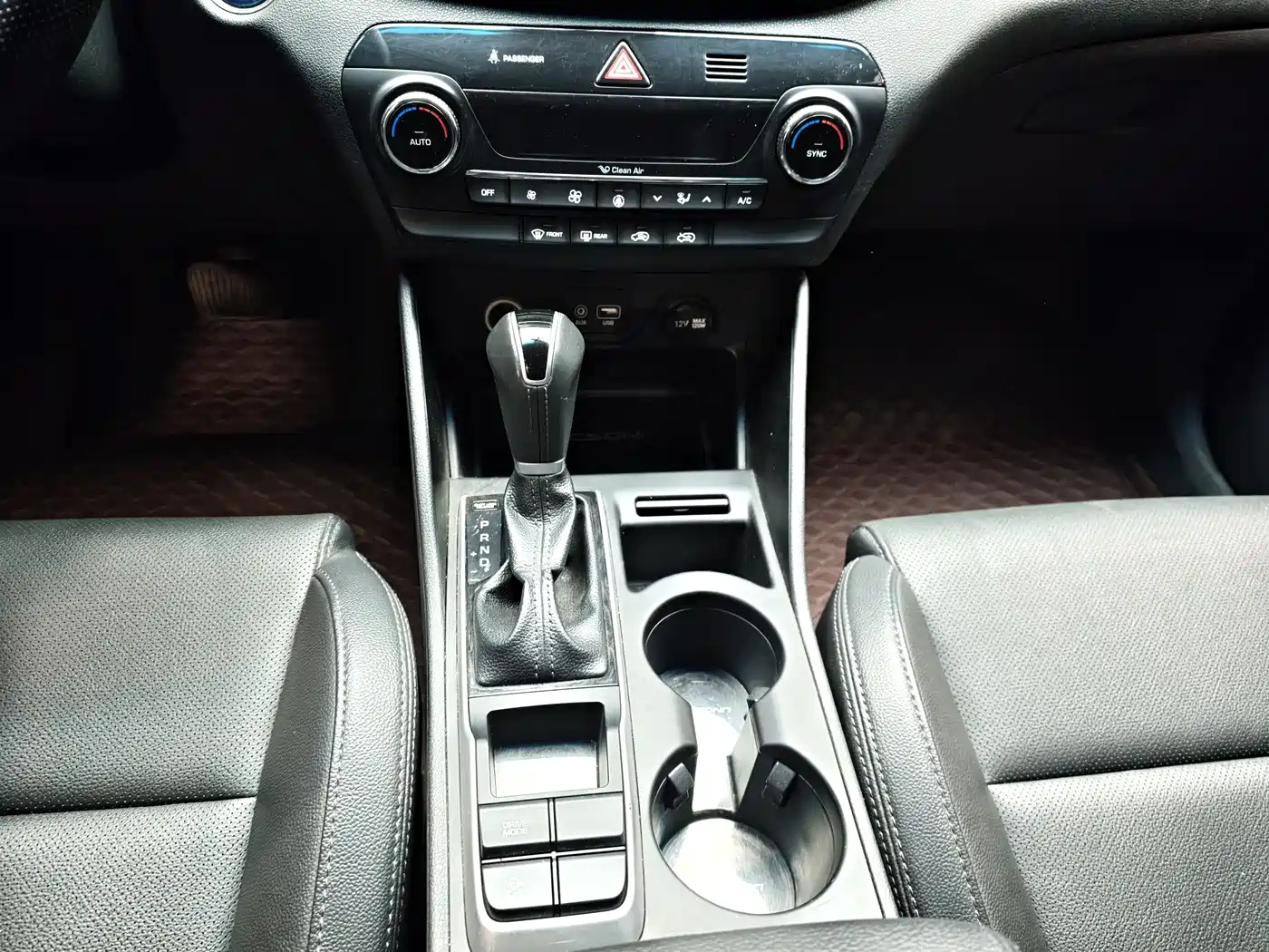 Hyundai Tucson 2015 1.6T Dual Clutch 2WD Smart фото 13