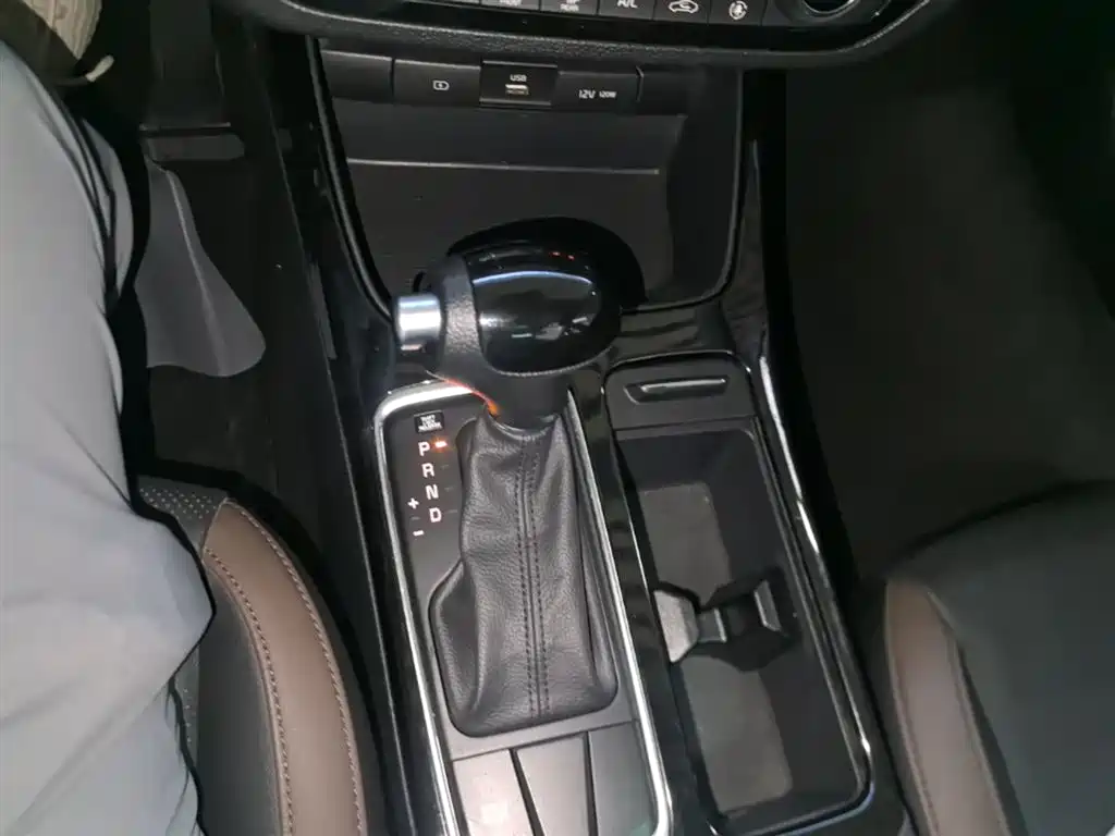 Kia Kaishen 2017 1.8L Automatic GLS фото 13
