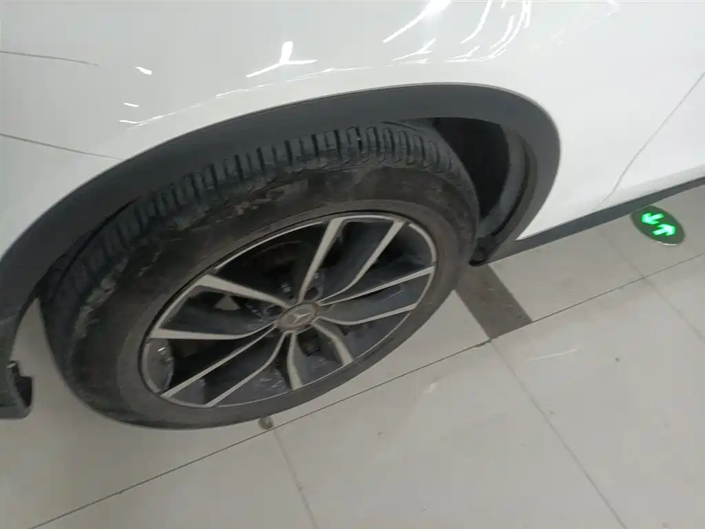 Mercedes-Benz GLC 2022 Facelift GLC 260 L 4MATIC Luxury Model фото 25