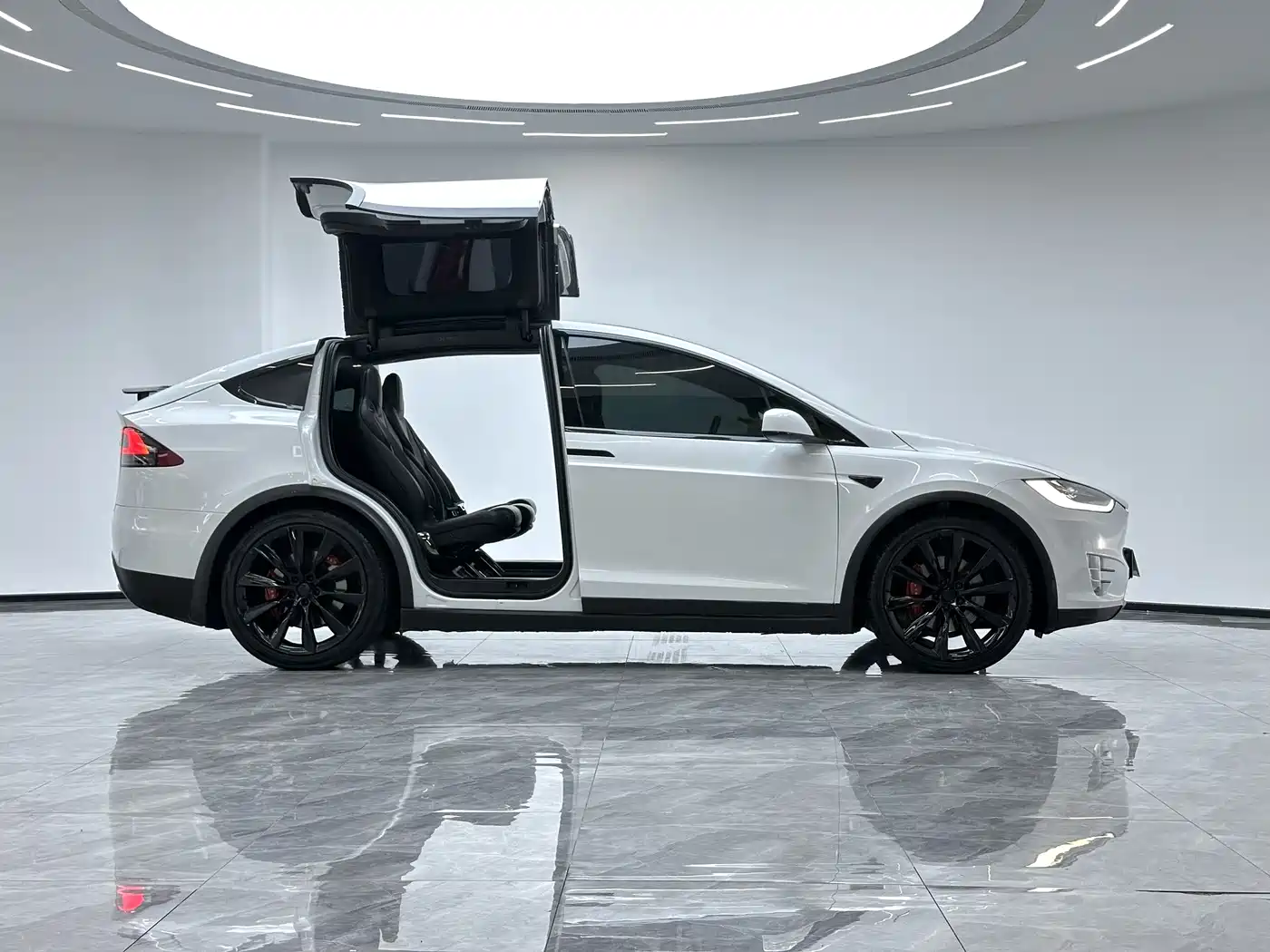 Tesla Model X 2017 2016 Model X P100D Performance