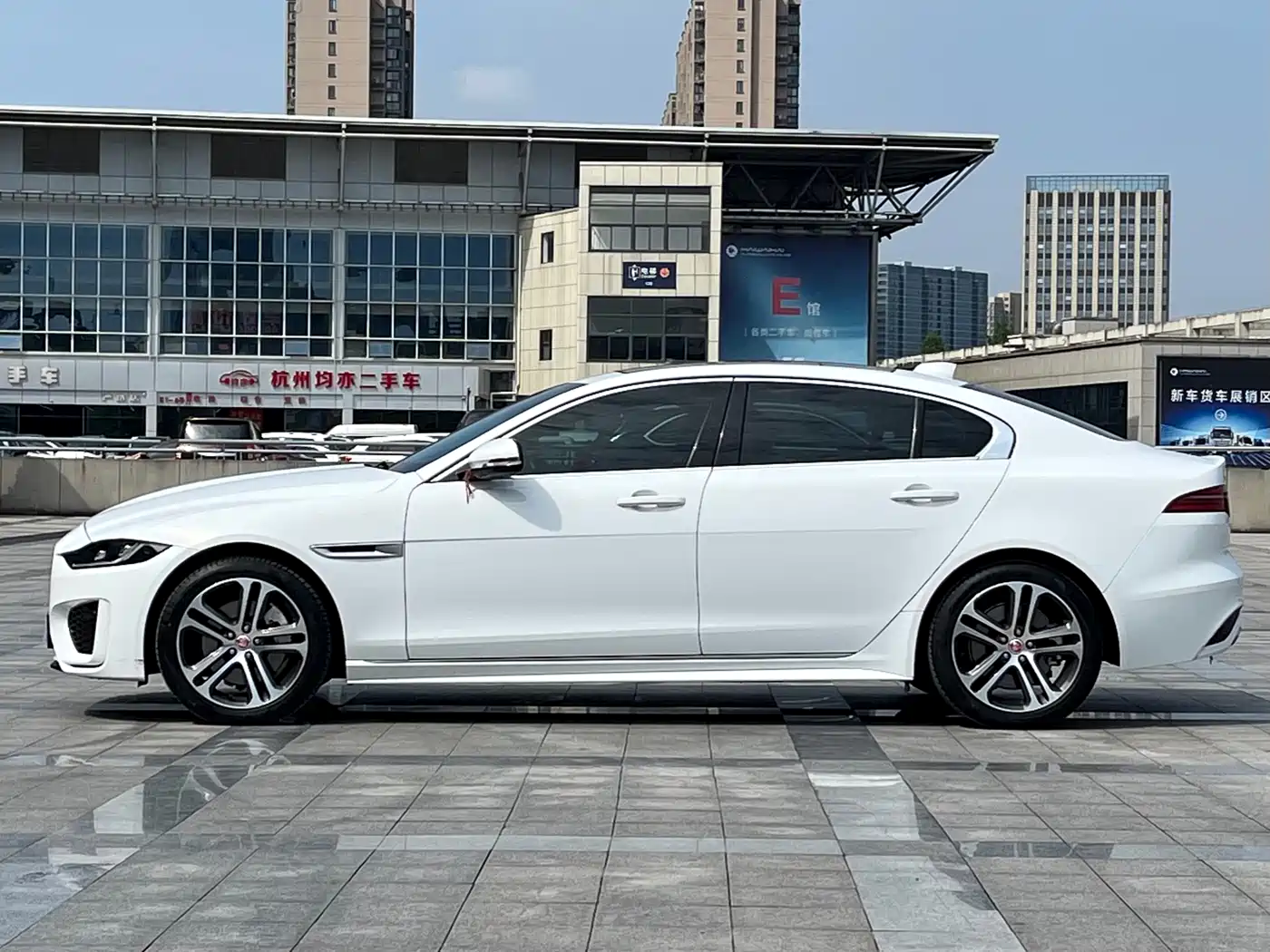 JAGUAR XEL