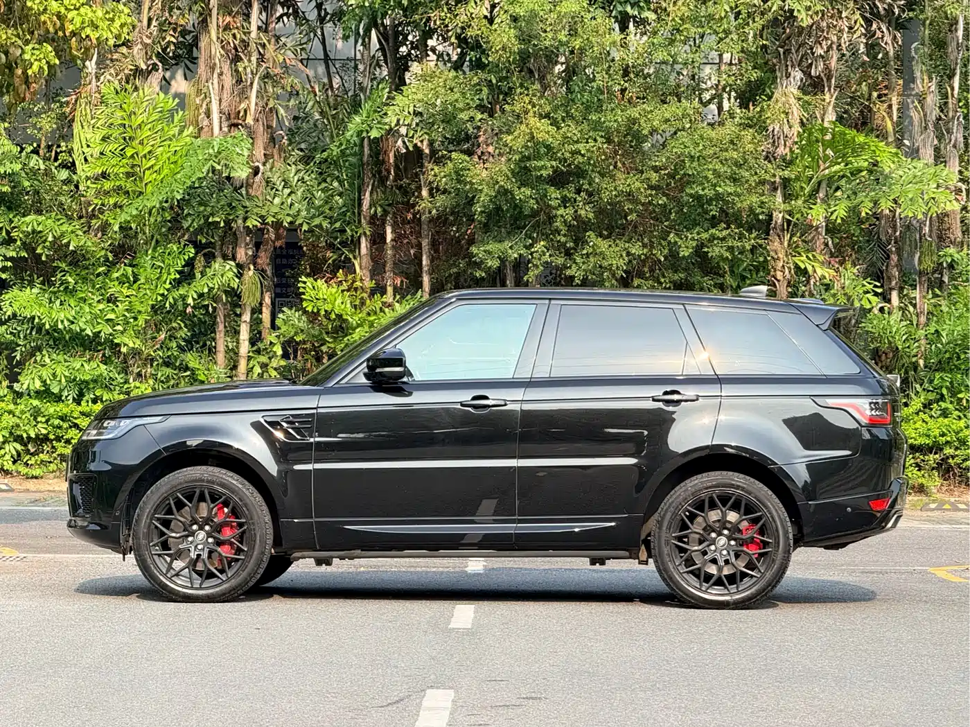 Land Rover Range Rover Sport 2018 3.0 SC V6 Fashion Genesis DYNAMIC фото 21