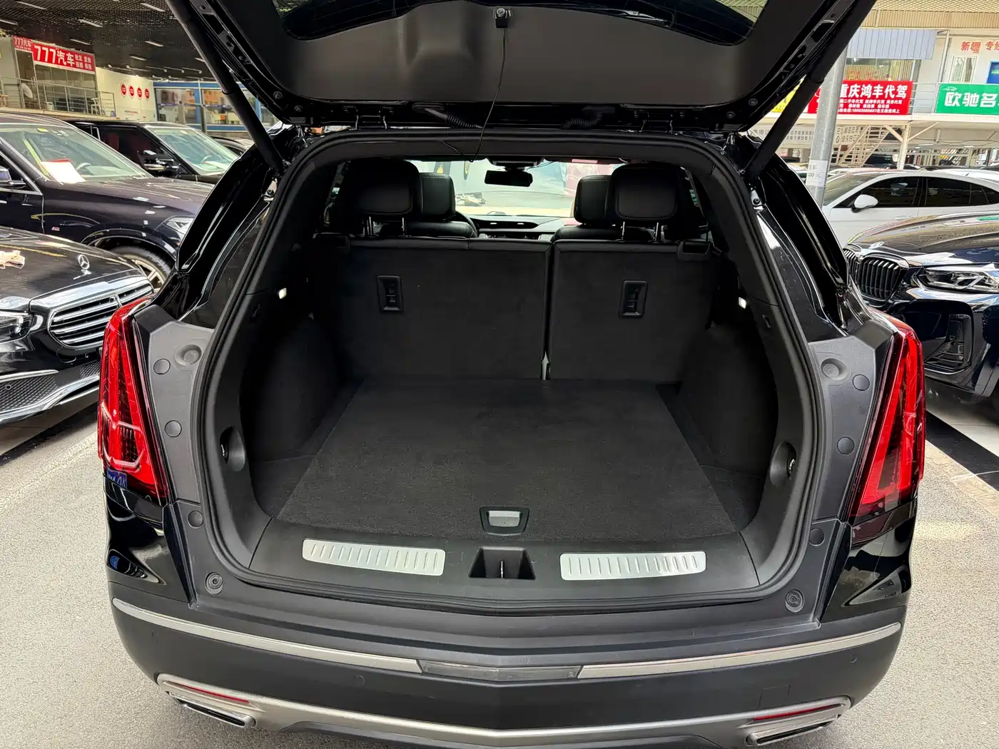 Cadillac XT5 2022 2.0T 2WD Luxury фото 33