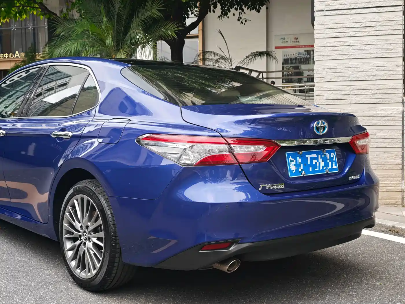 Toyota Camry 2019 Hybrid 2.5HG Luxury Edition China V фото 10