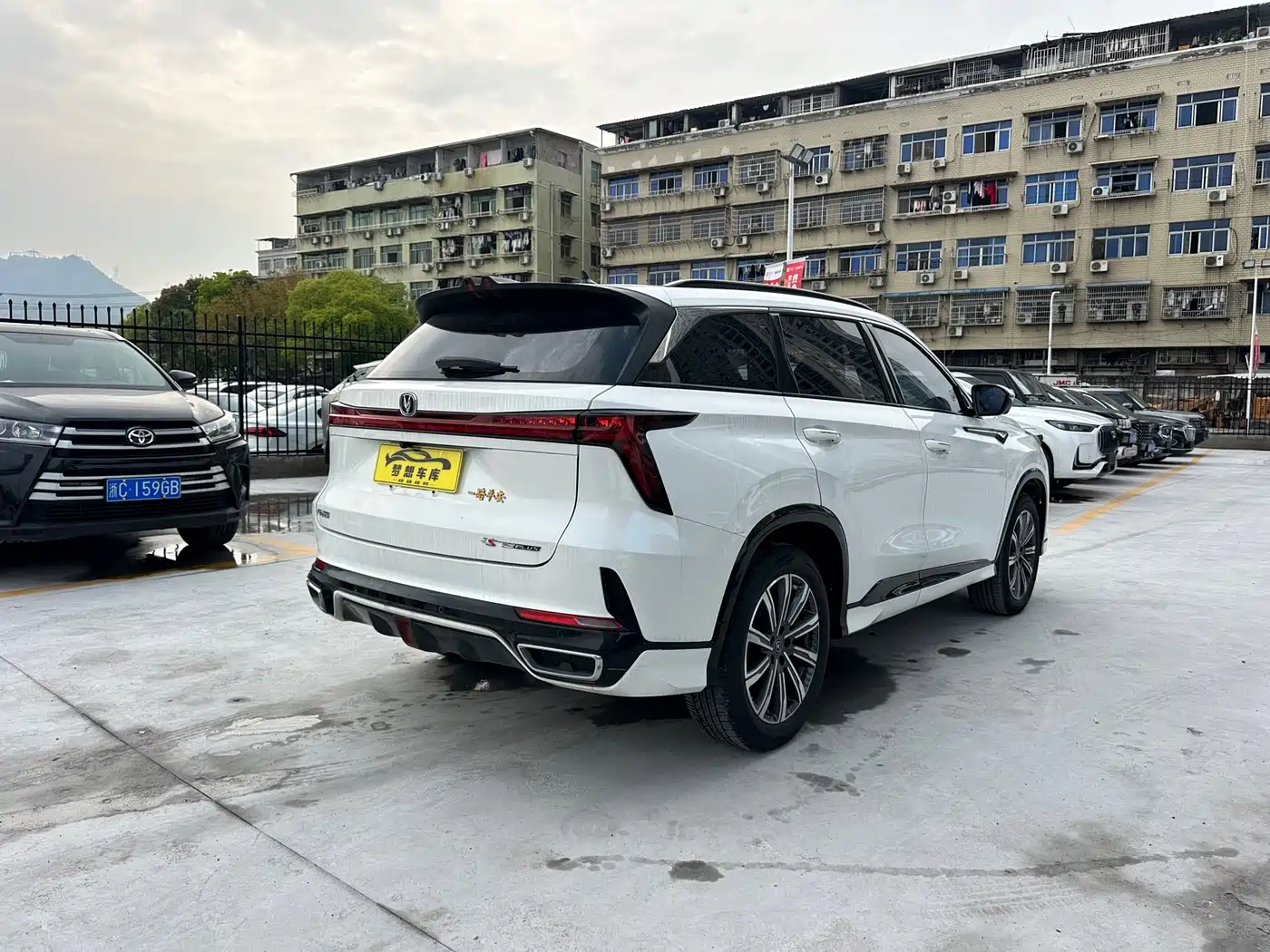 CHANG'AN CS75PLUS