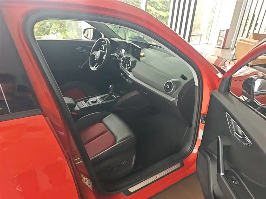 Audi Q2L 2021 Model 35 TFSI Fashion Dynamic фото 11
