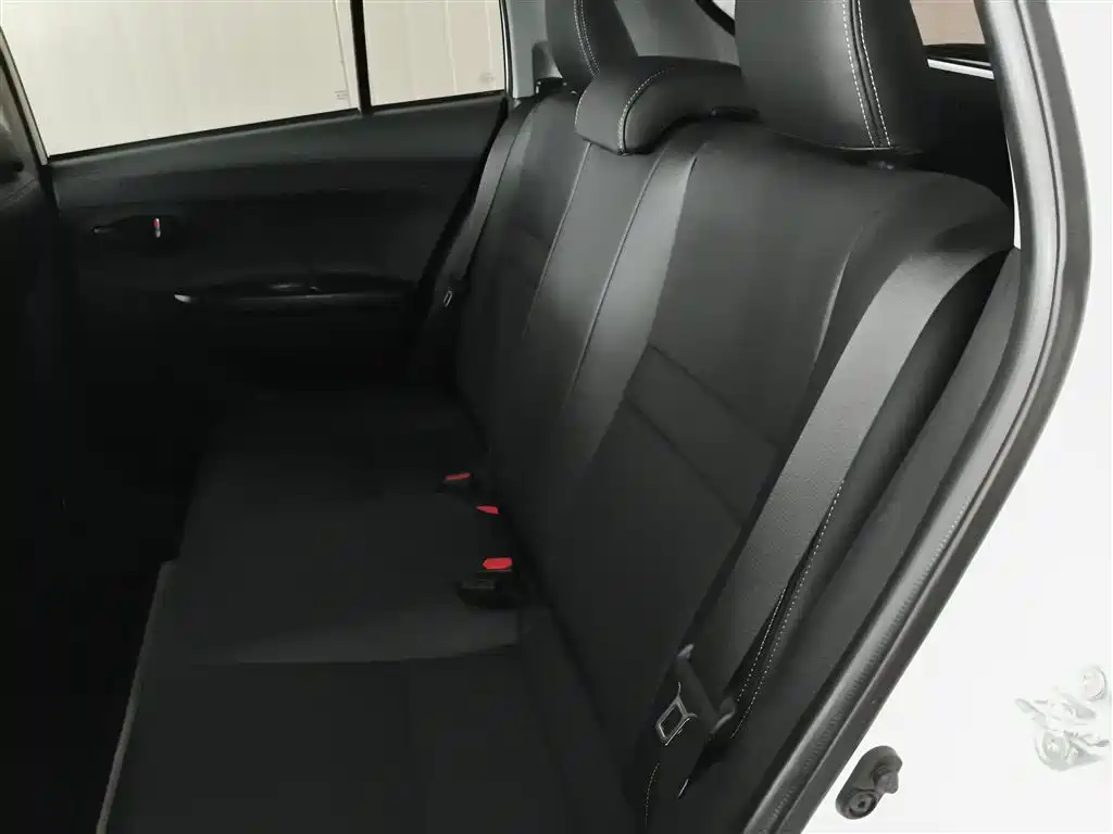 Toyota Vios FS 2021 1.5L CVT Fengchi Edition фото 17