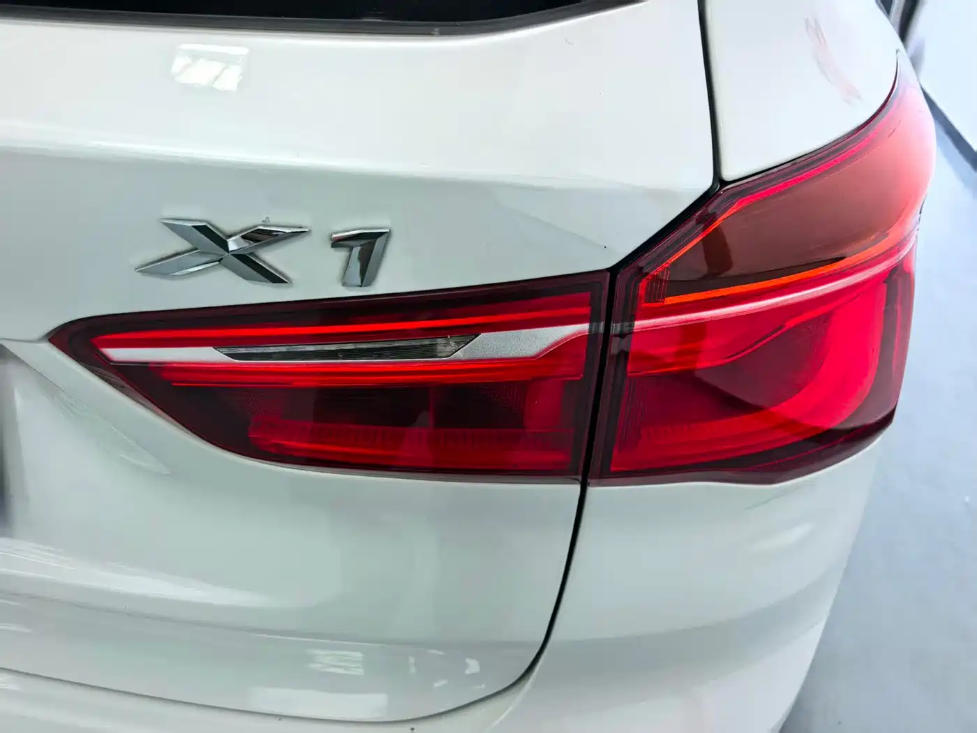 BMW X1 2018 xDrive20Li Premium Model фото 18