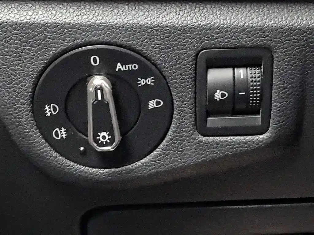 Volkswagen Lavida 2019 1.5L Manual Comfort Edition China VI фото 21