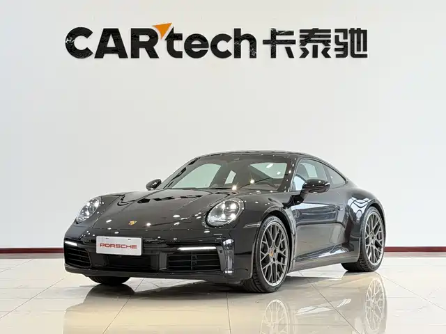 PORSCHE 911 2024