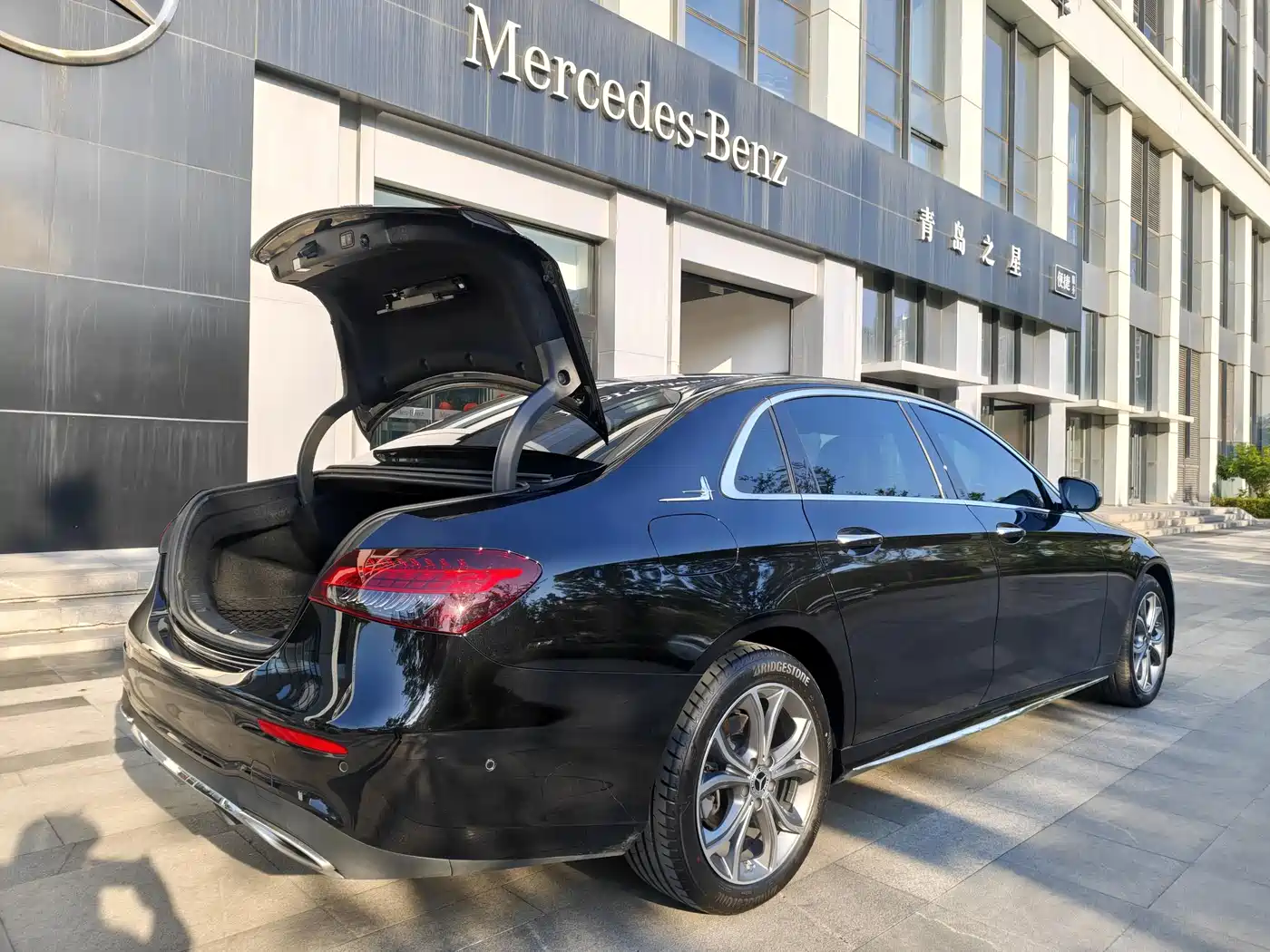 Mercedes-Benz E-Class 2022 Model Facelift III E 300 L Sport Fashion фото 18