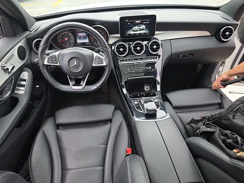 Mercedes-Benz C-Class 2015 C 200 Sport Edition 4MATIC фото 16