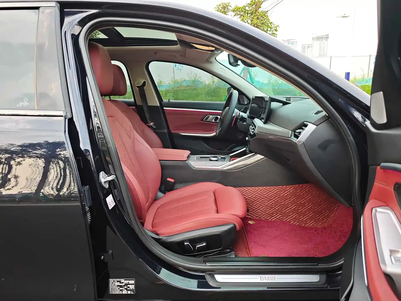 BMW i3 2024 eDrive 35 L фото 14