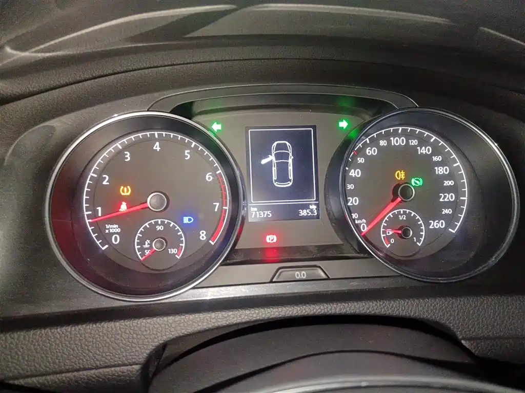 Volkswagen Golf 2019 280TSI DSG Comfort (China V) фото 8