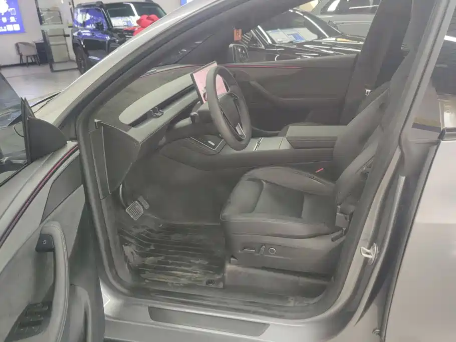 Tesla Model Y 2026 2026 Long Range All-Wheel Drive