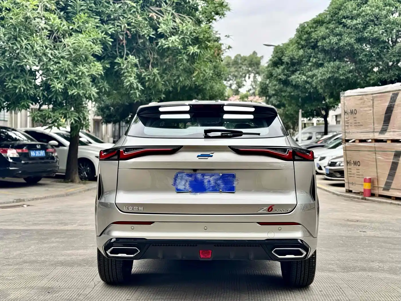 CHANGAN Z6