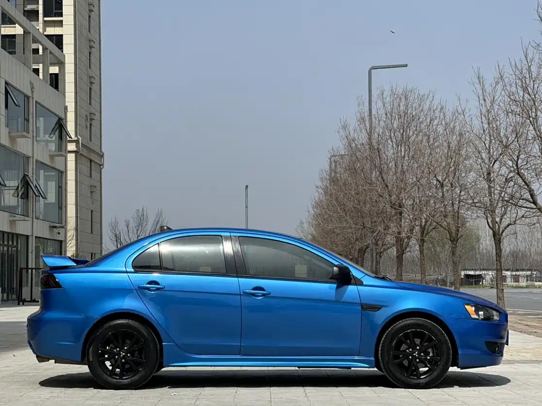 Mitsubishi Lancer EX 2015 2.0L CVT Flagship Edition фото 9