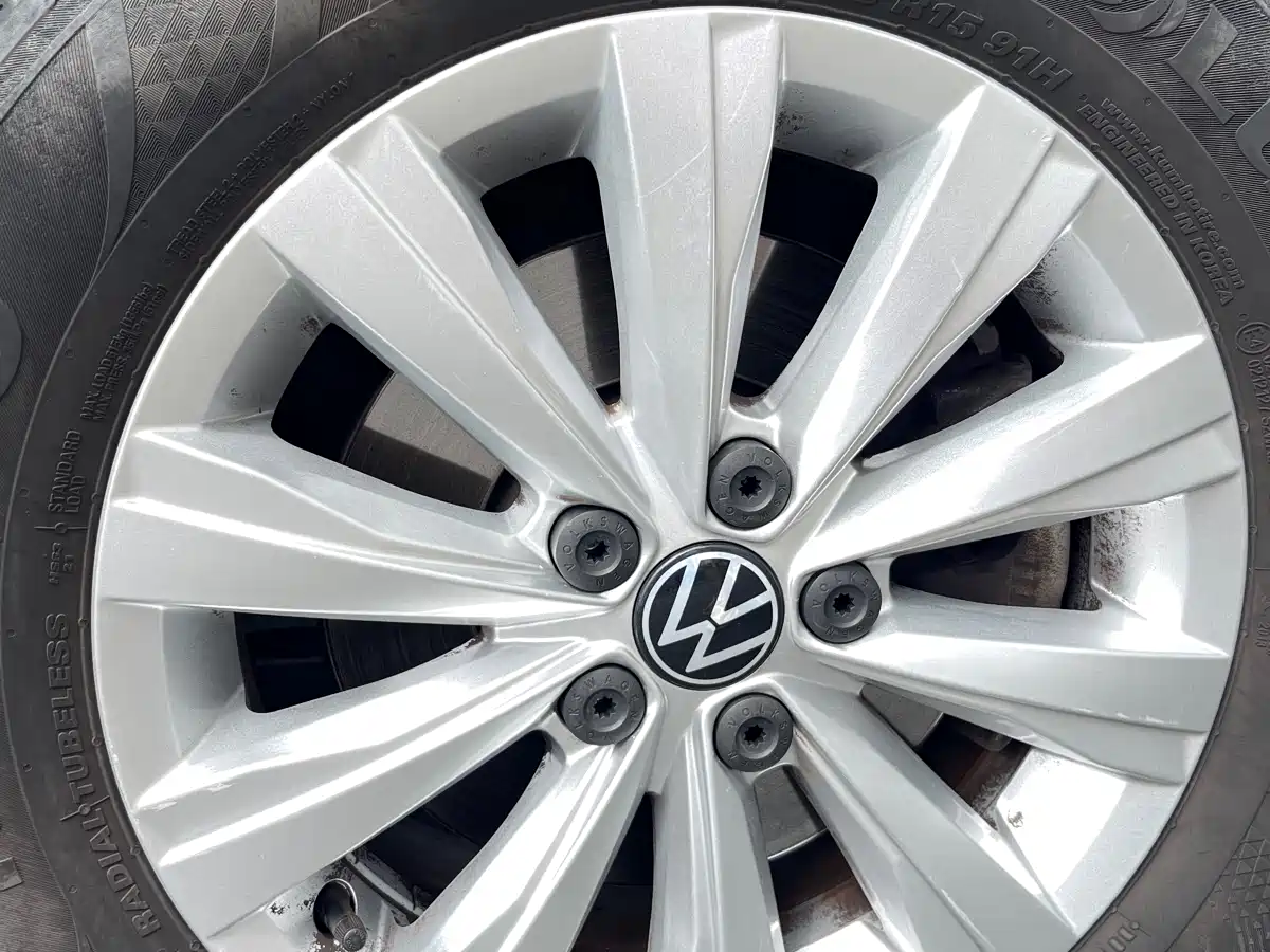 Volkswagen Lavida 2023 New Sharp 1.5L Auto Aspiration Edition фото 25