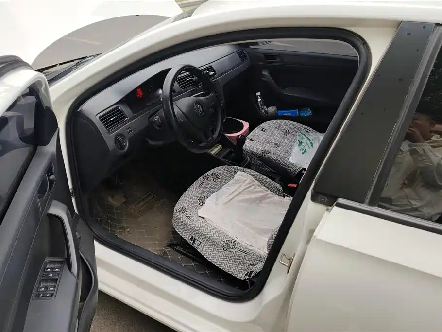 Volkswagen Santana 2021 1.5L Manual Trend Edition фото 9