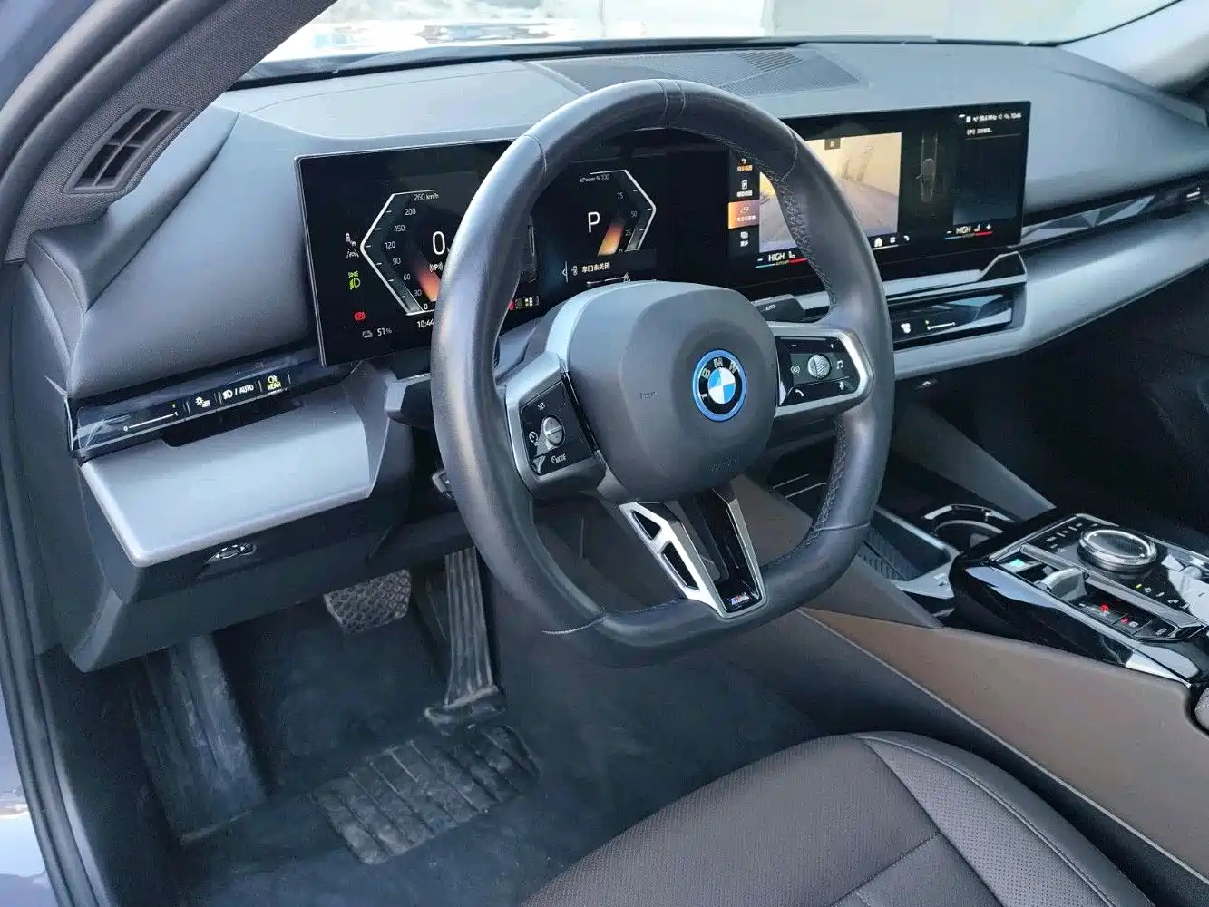 BMW I5