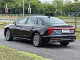 Photo 8 - Hongqi H5