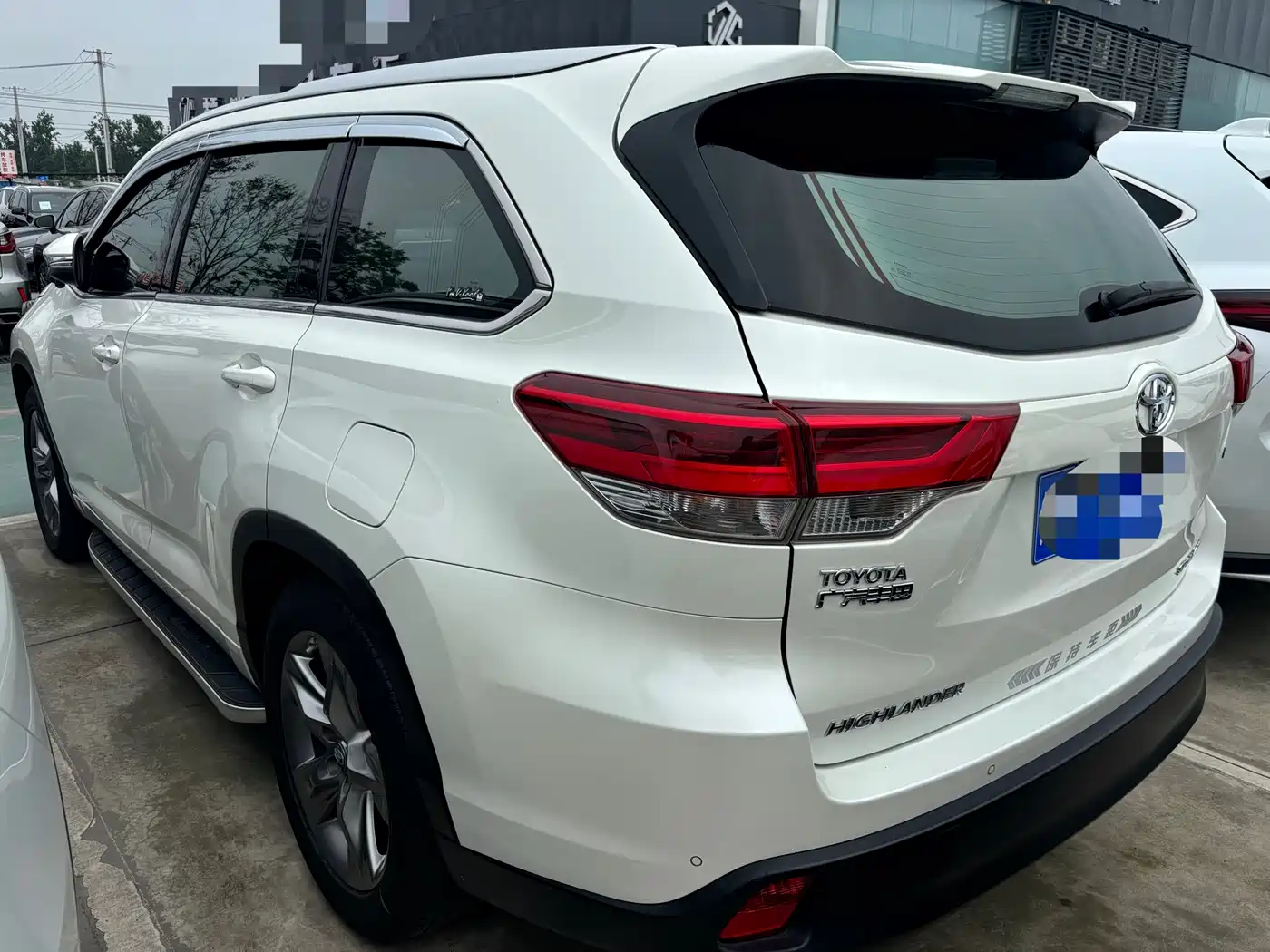 Toyota Highlander 2018 2.0T 4WD Luxury 7-seater (China V) фото 6