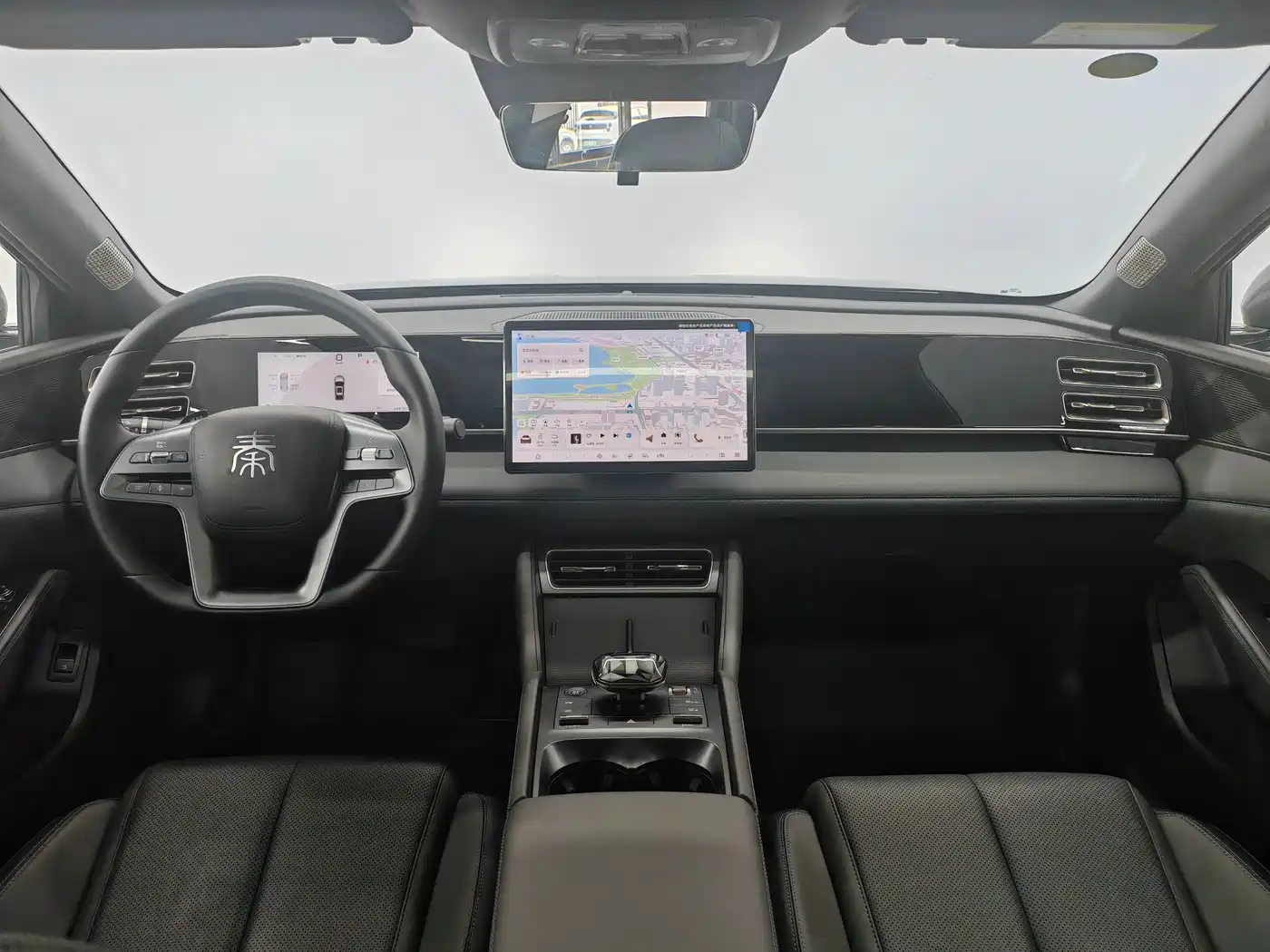 BYD Qin L 2025 DM-i Smart Drive Edition 120KM Leading фото 13