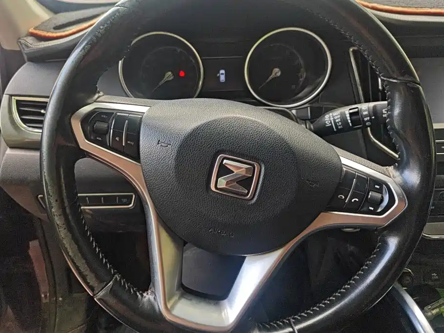 Zotye SR7 2019 2017 1.5T CVT Magic Cube Road
