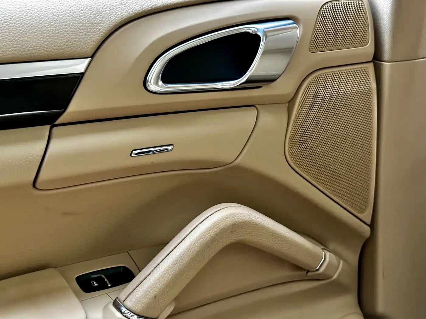 Porsche Cayenne 2011 Cayenne 3.0T фото 25