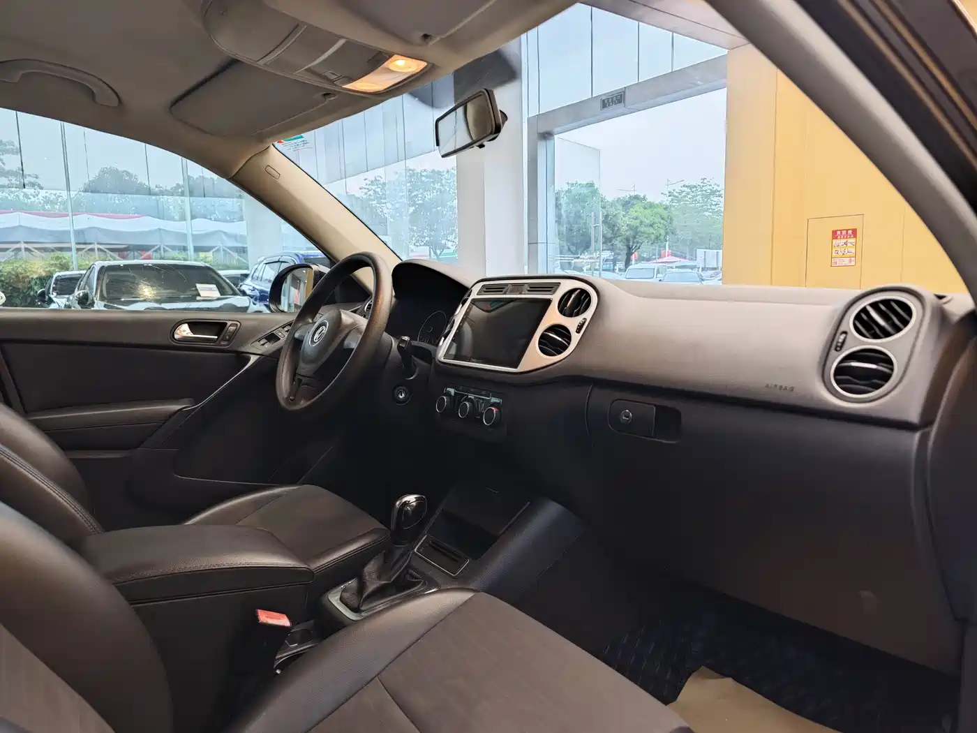 Volkswagen Tiguan 2013 1.8TSI Auto 2WD Trend Edition фото 30