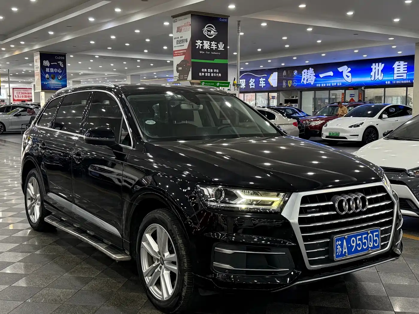 Фото 3 - Audi Q7