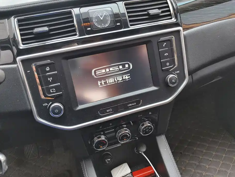 Bisu Auto Bisu M3 2017 2017 1.5L Luxury Edition