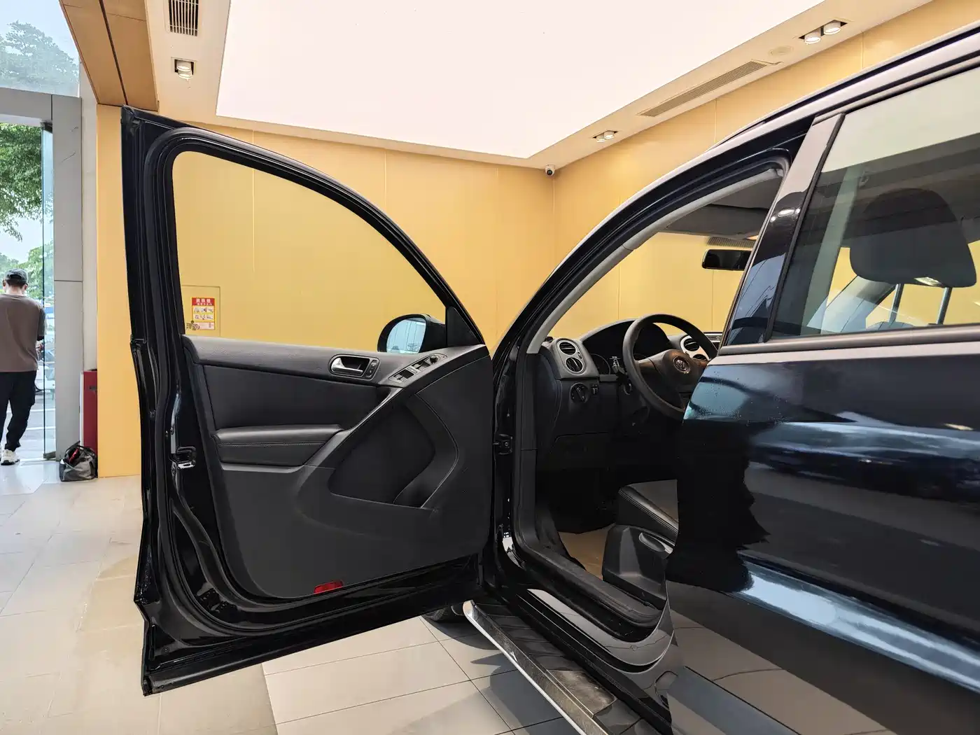 Volkswagen Tiguan 2013 1.8TSI Auto 2WD Trend Edition фото 7