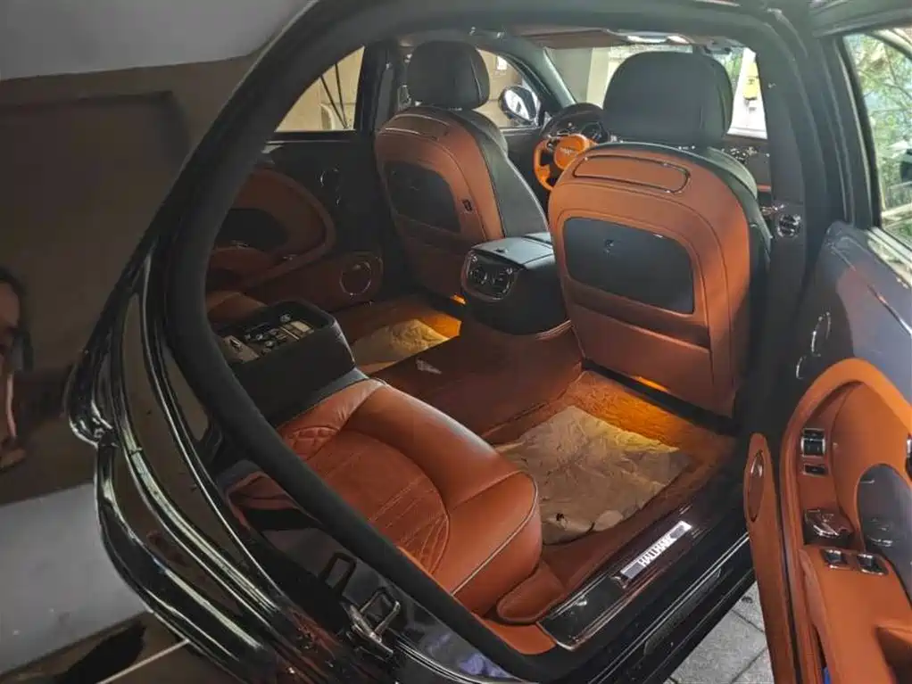 Bentley Mulsanne 2018 2017 6.8T Long Wheelbase