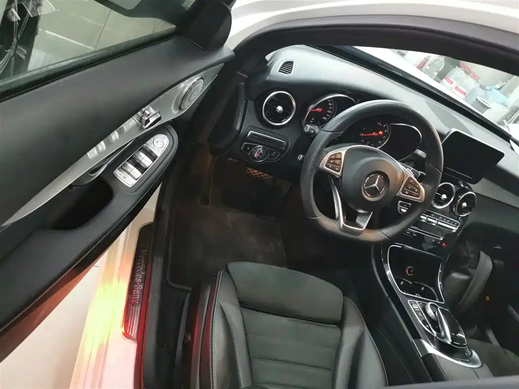 Mercedes-Benz C-Class 2017 Facelift C 200 Sport Edition фото 16