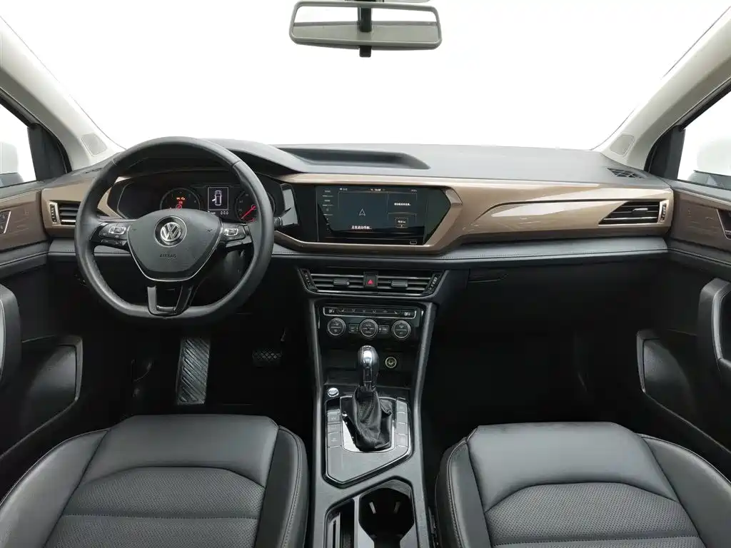 Volkswagen Tharu 2020 Model 280TSI 2WD Luxury Plus China VI фото 5