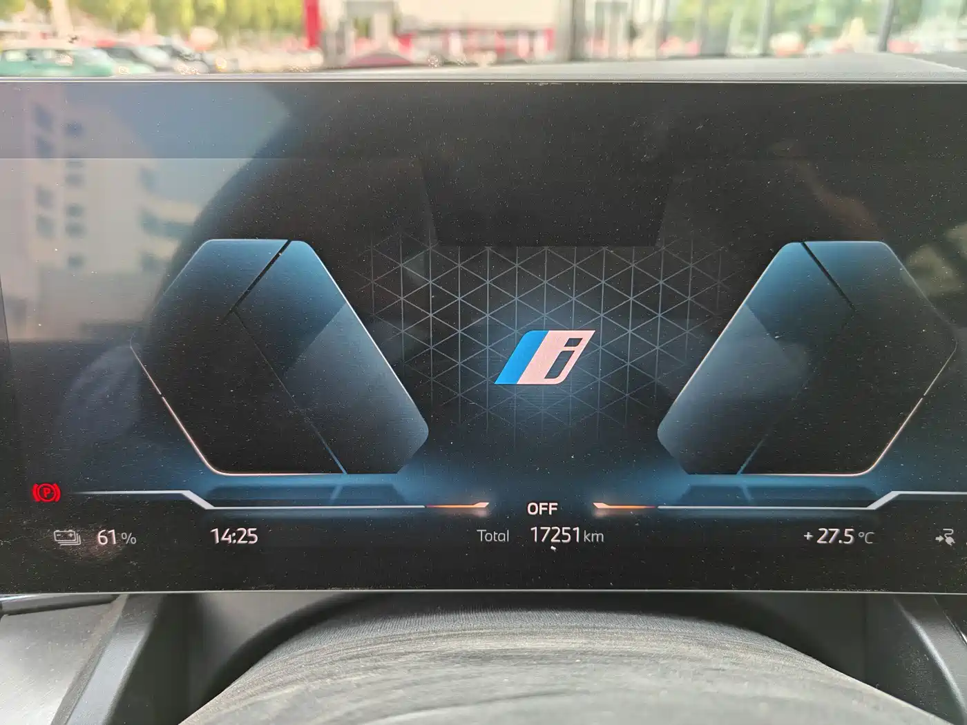 BMW i5 2024 eDrive 35L Premium Model M Sport Package фото 14
