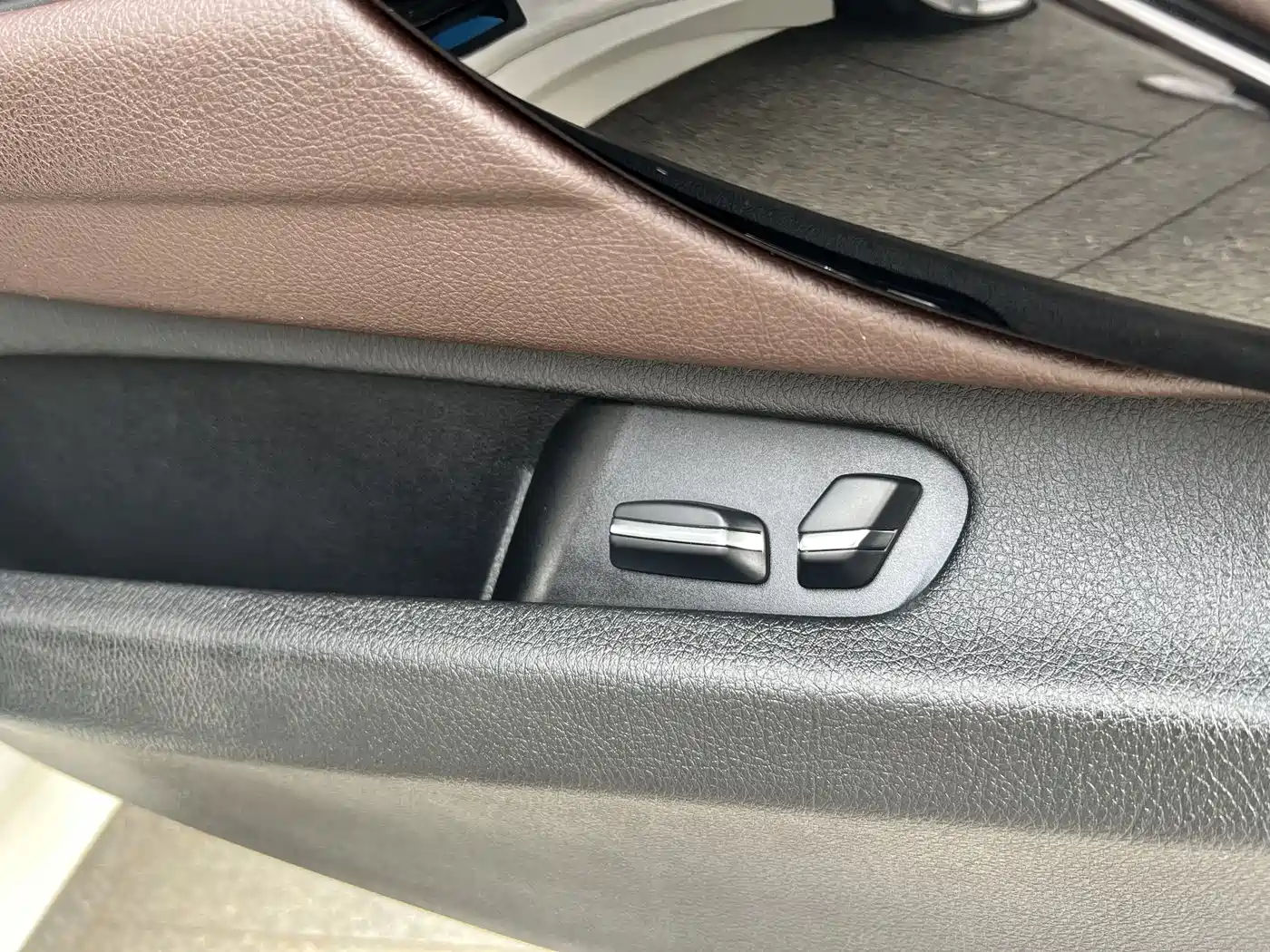 BMW 3 Series 2018 320Li Leading M Sport Package фото 9