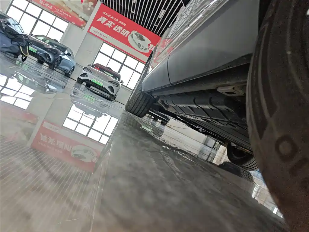 BYD Hai Shi 07 DM-i 2025 150 Pilot+ Edition фото 22