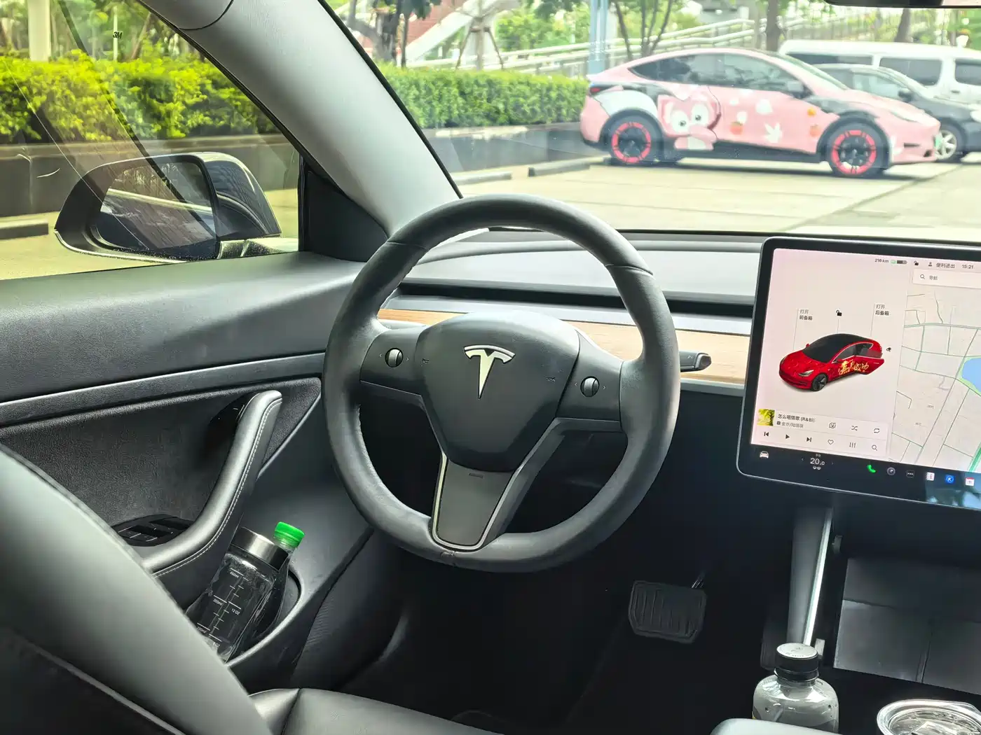 TESLA MODEL 3