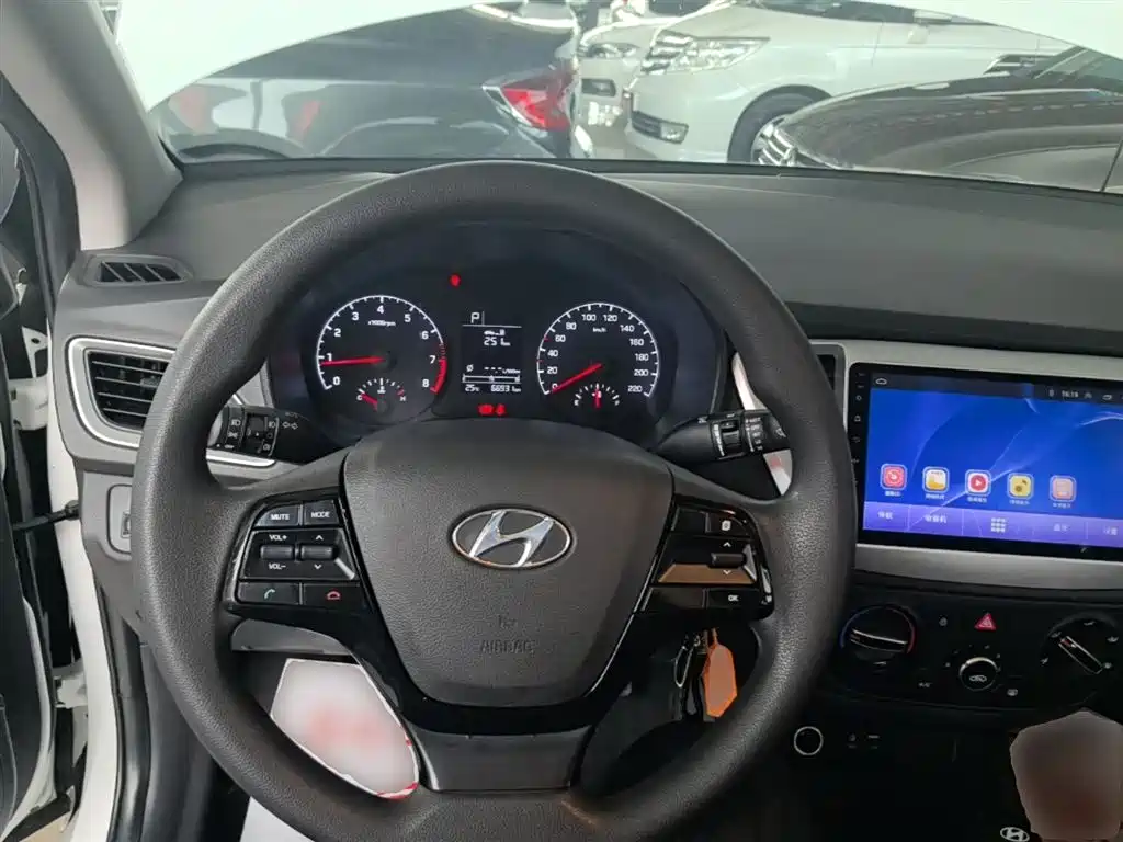 HYUNDAI ACCEPT