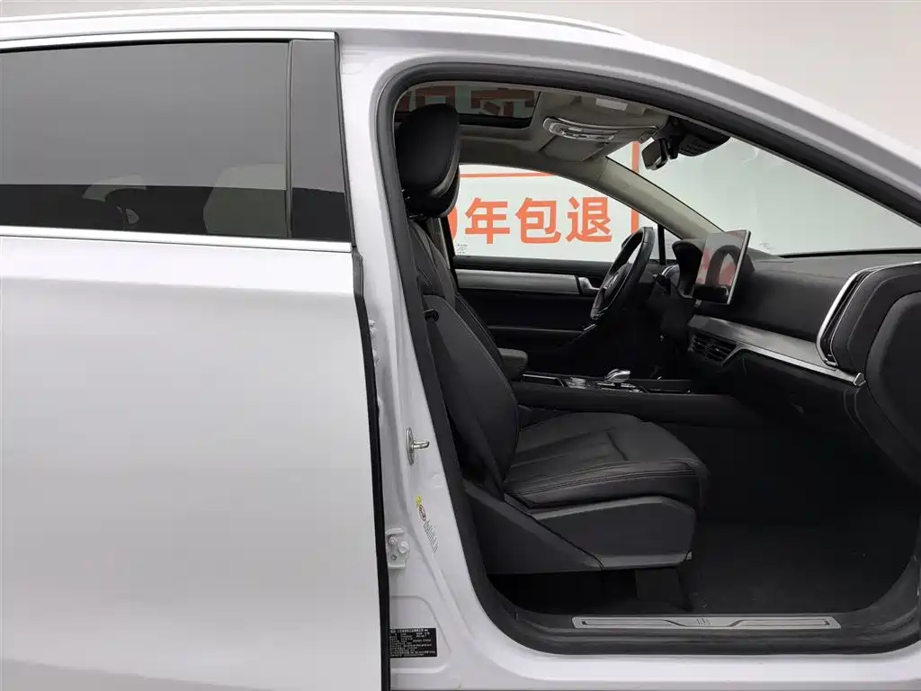 BYD Tang New Energy 2018 DM 2.0T AWD Smart Connection Enjoy Edition 7-Seater China V фото 23