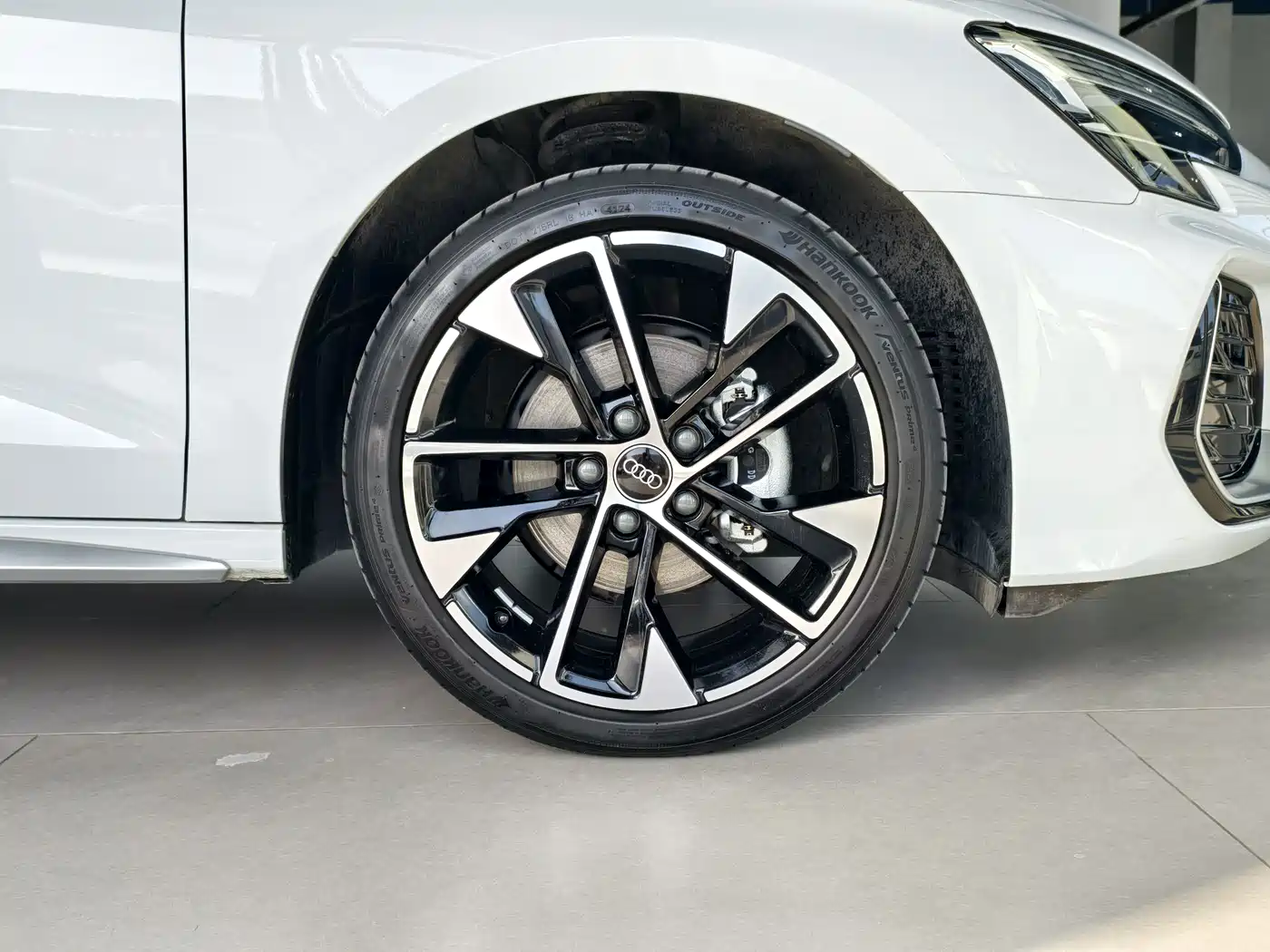 Audi A3 2025 A3L Limousine 35TFSI Flying Premium фото 16